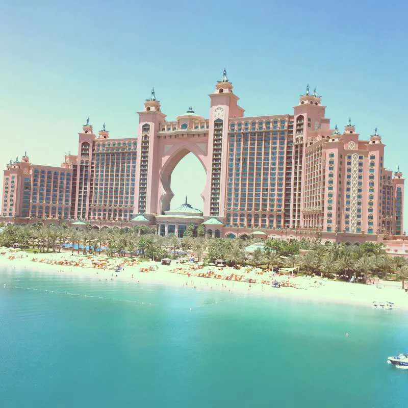 10 Cool Things to Do in Palm Jumeirah, Dubai
